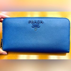 Blue Prada Milano Zip Wallet EUC